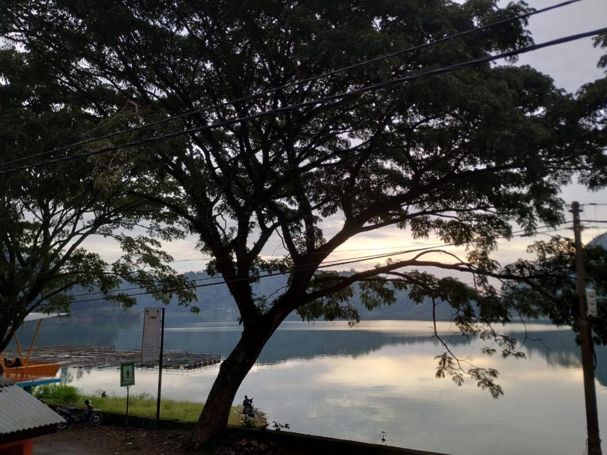 Hotel "Ngebel Indah" Dış mekan fotoğraf